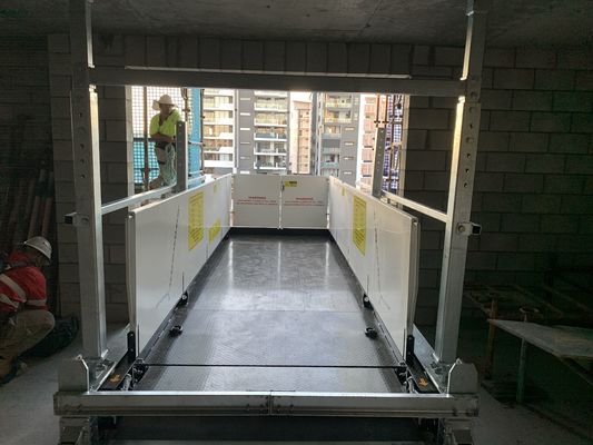 พื้นที่บรรจุรถเครนสีอีโป๊กซี่ MLP2800-H ความกว้าง 2800mm