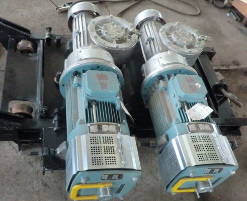 ราคาดี 3 ช่วง 18.5kW ตู้เกียร์มอเตอร์ไฟฟ้า ชนิดหนอนสําหรับยกอาคาร ออนไลน์